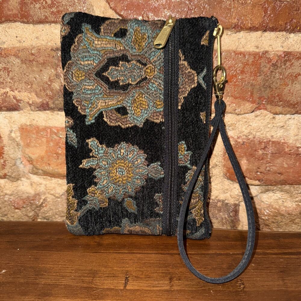 Danny K Beverly Hills CA Floral Tapestry print Trio Wristlet purse USA made/ NOS